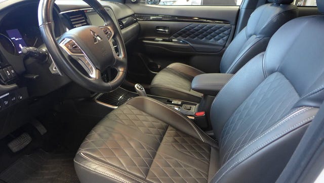 2020 MITSUBISHI OUTLANDER - 13
