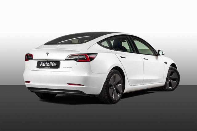 null 2022 TESLA MODEL 3-4
