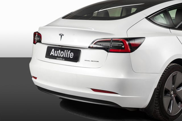 null 2022 TESLA MODEL 3-5