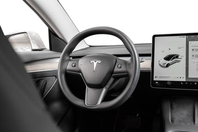 2022 TESLA MODEL 3 - 15