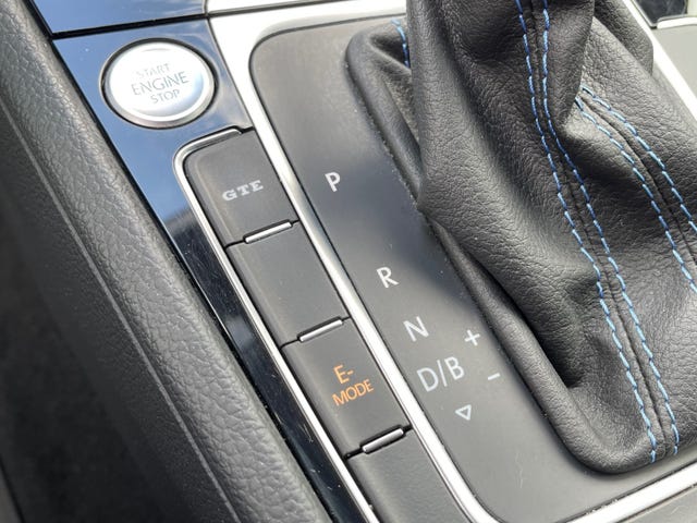 2018 VOLKSWAGEN GOLF - 19