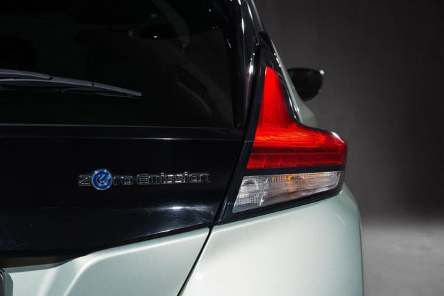 SJNFAAZE1U0036729 2018 NISSAN LEAF-5