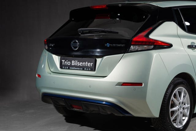 SJNFAAZE1U0036729 2018 NISSAN LEAF-3