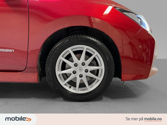 2018 NISSAN LEAF - 24