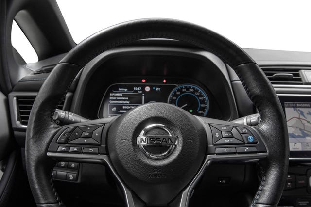 2020 NISSAN LEAF - 16