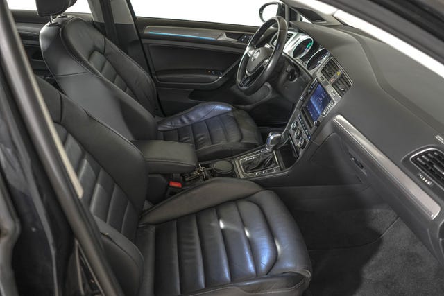 2015 VOLKSWAGEN GOLF - 12