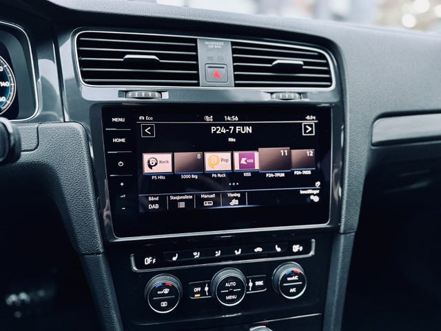 2019 VOLKSWAGEN GOLF - 21