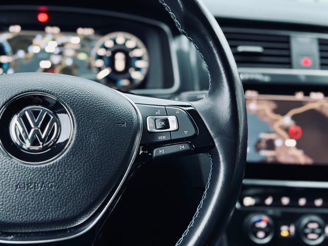 2019 VOLKSWAGEN GOLF - 15