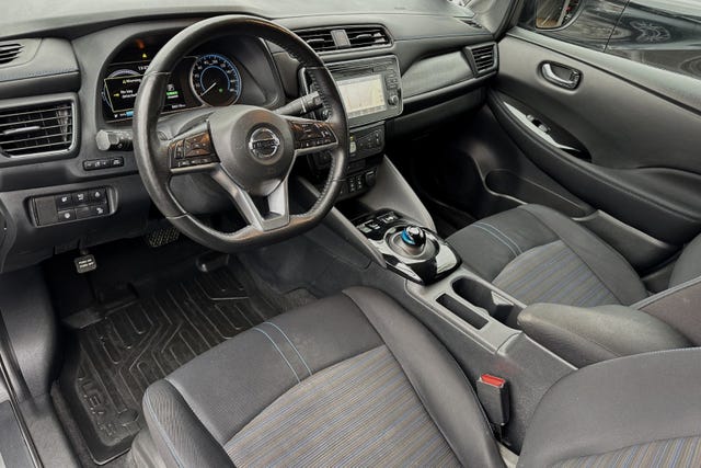 2018 NISSAN LEAF - 9