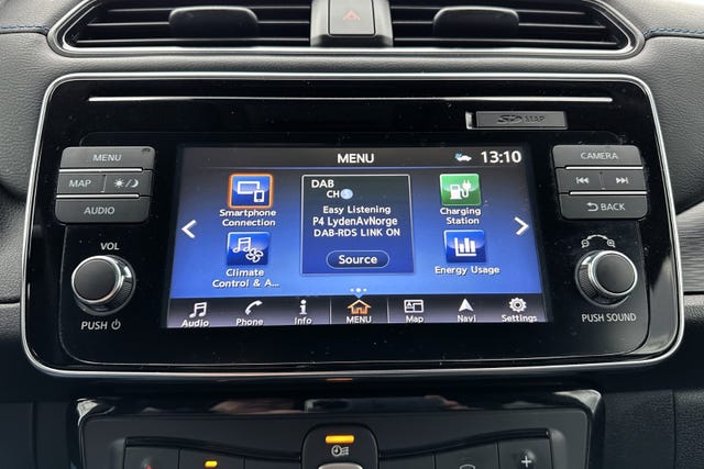 2018 NISSAN LEAF - 23