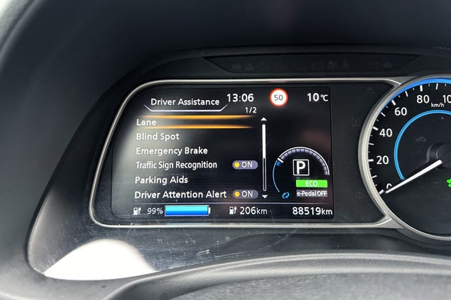 2018 NISSAN LEAF - 19