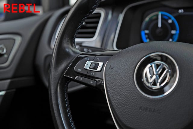 2019 VOLKSWAGEN GOLF - 14