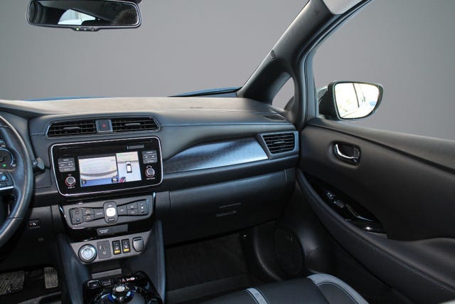 2018 NISSAN LEAF - 21