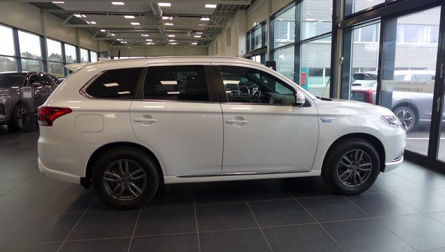 JMBXDGG3WLZ021649 2020 MITSUBISHI OUTLANDER-5
