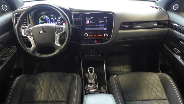 2020 MITSUBISHI OUTLANDER - 29