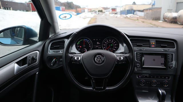 2015 VOLKSWAGEN GOLF - 20