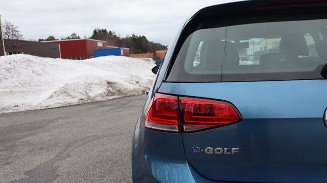 2015 VOLKSWAGEN GOLF - 12