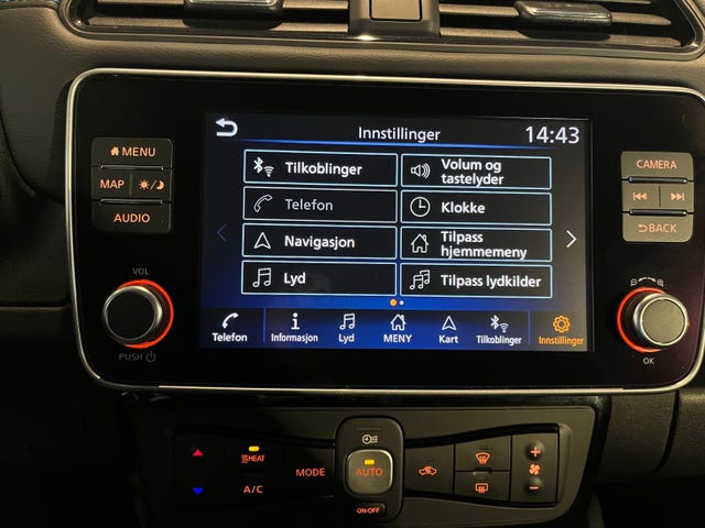2021 NISSAN LEAF - 27