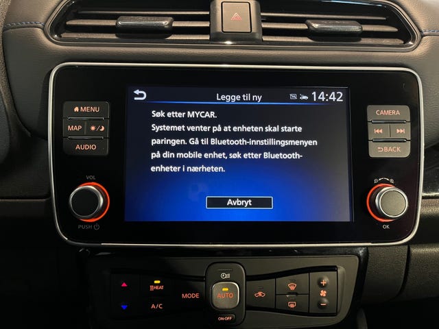 2021 NISSAN LEAF - 24
