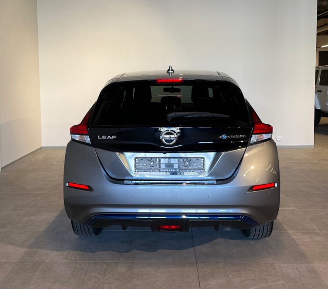2021 NISSAN LEAF - 39