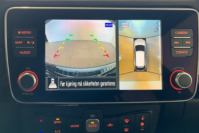 2021 NISSAN LEAF - 26