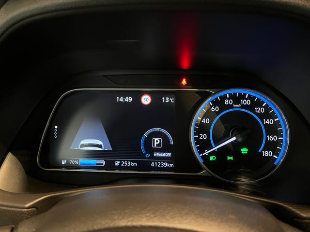 2021 NISSAN LEAF - 20