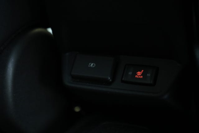 2022 NISSAN LEAF - 13