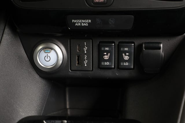 2022 NISSAN LEAF - 18