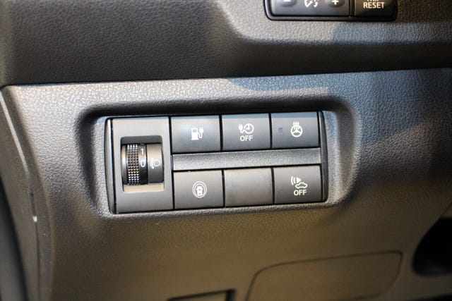 2021 NISSAN LEAF - 14