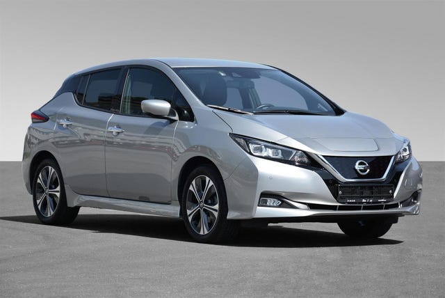SJNFAAZE1U0115499 2021 NISSAN LEAF-2