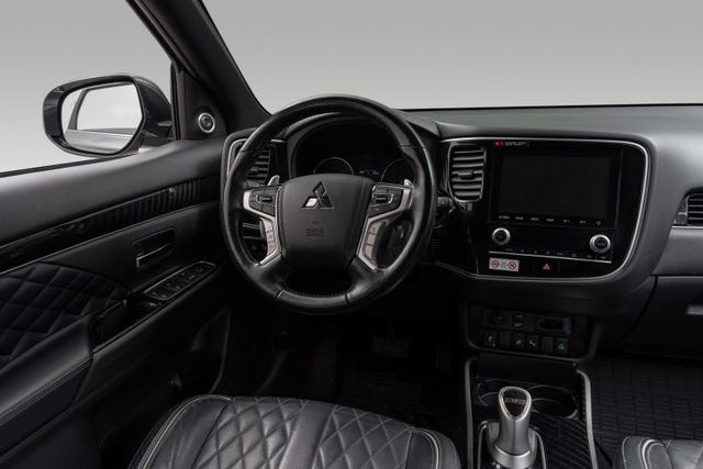 2020 MITSUBISHI OUTLANDER - 25