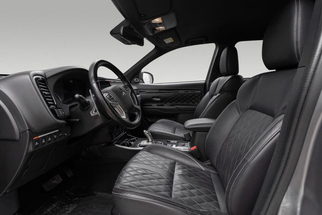 2020 MITSUBISHI OUTLANDER - 12