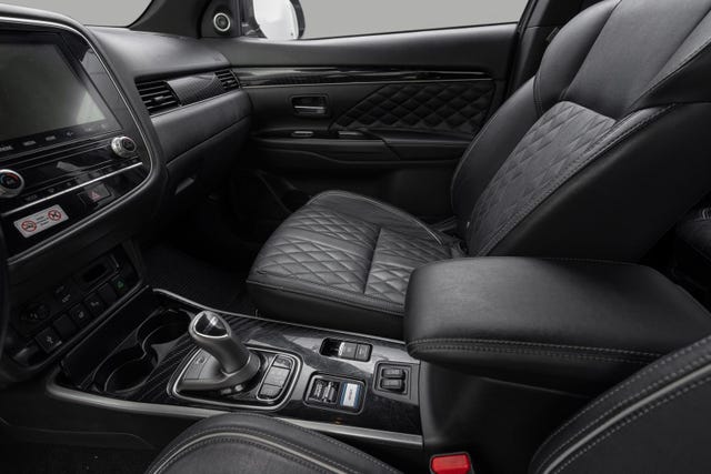 2020 MITSUBISHI OUTLANDER - 13