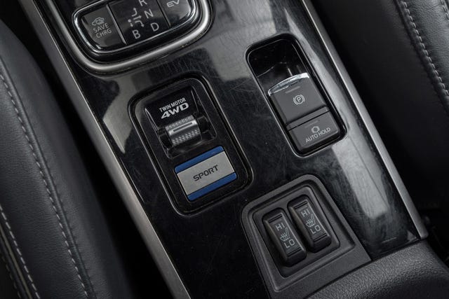 2020 MITSUBISHI OUTLANDER - 17