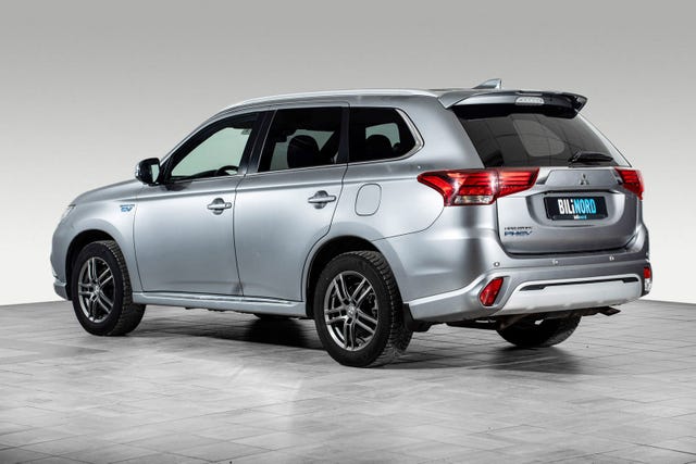 2020 MITSUBISHI OUTLANDER - 10