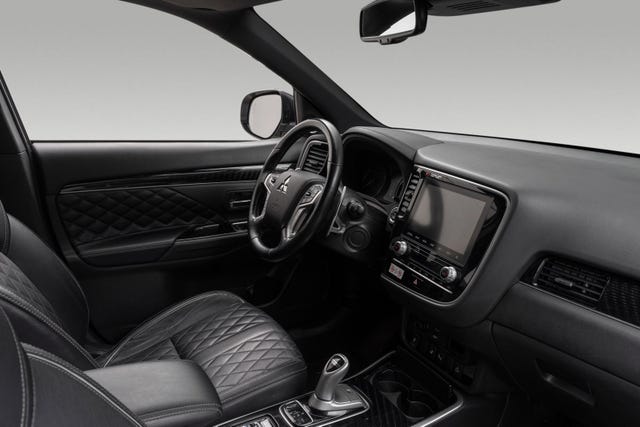 2020 MITSUBISHI OUTLANDER - 28