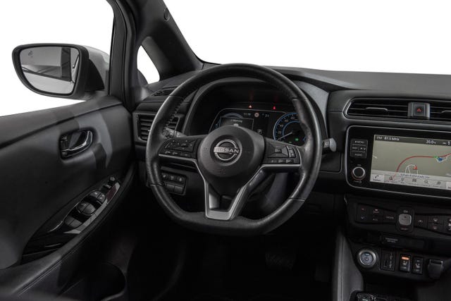 2022 NISSAN LEAF - 14