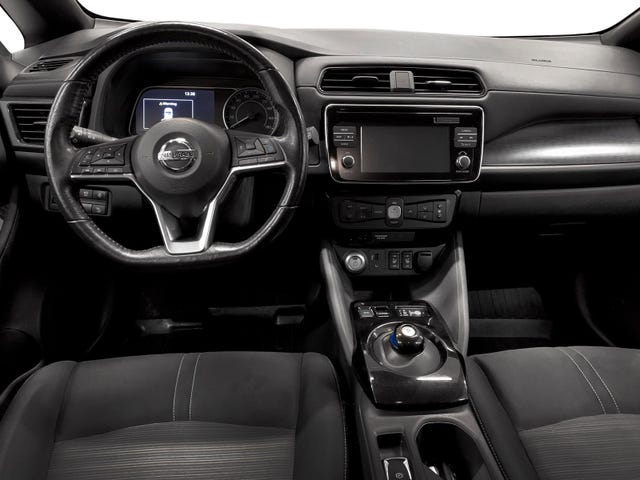2018 NISSAN LEAF - 7