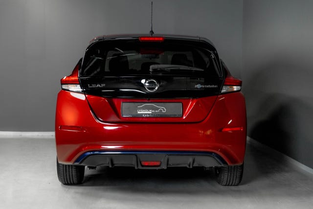 SJNFAAZE1U0118739 2021 NISSAN LEAF-2