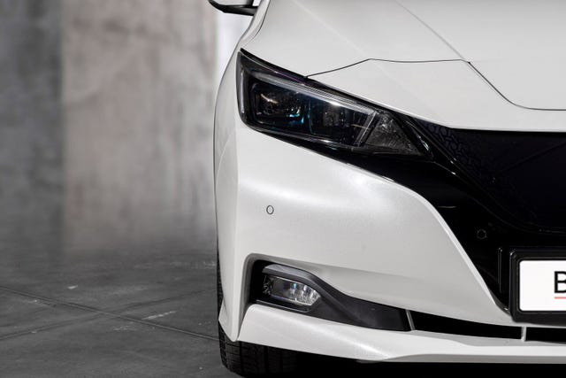 2022 NISSAN LEAF - 7