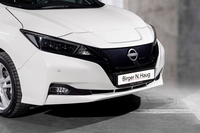 SJNFAAZE1U0176046 2022 NISSAN LEAF-4