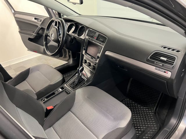2015 VOLKSWAGEN GOLF - 14