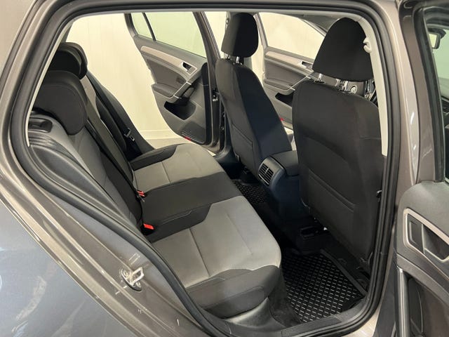 2015 VOLKSWAGEN GOLF - 15
