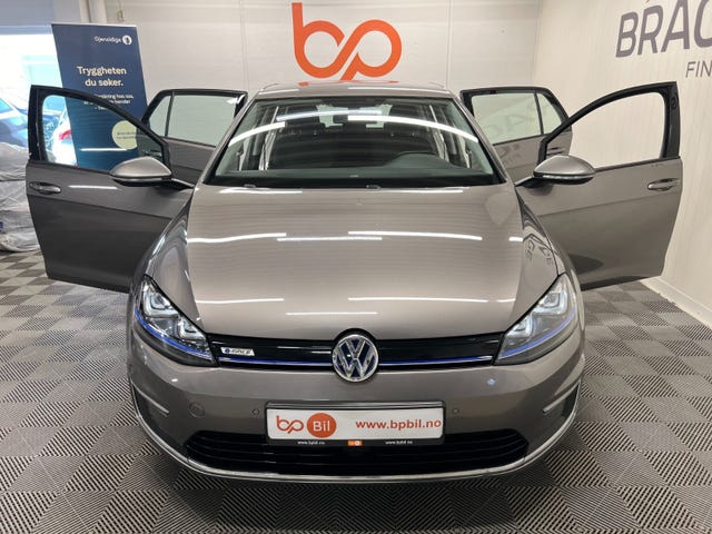 2015 VOLKSWAGEN GOLF - 11