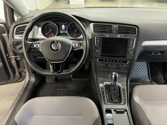 2015 VOLKSWAGEN GOLF - 20