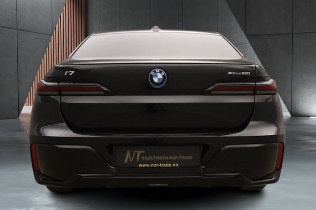 2023 BMW I7 - 11