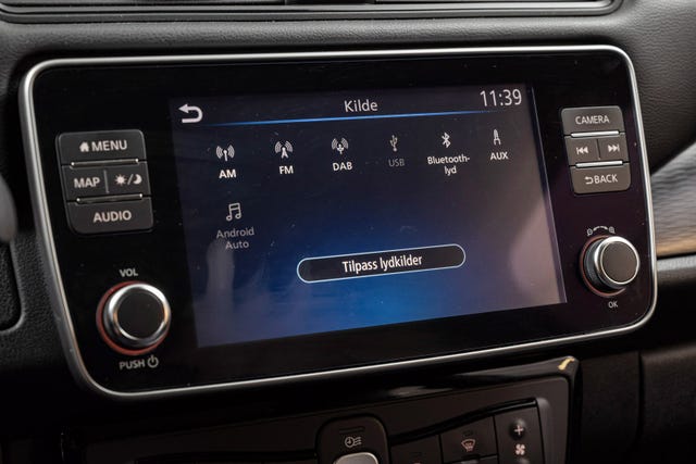 2020 NISSAN LEAF - 21