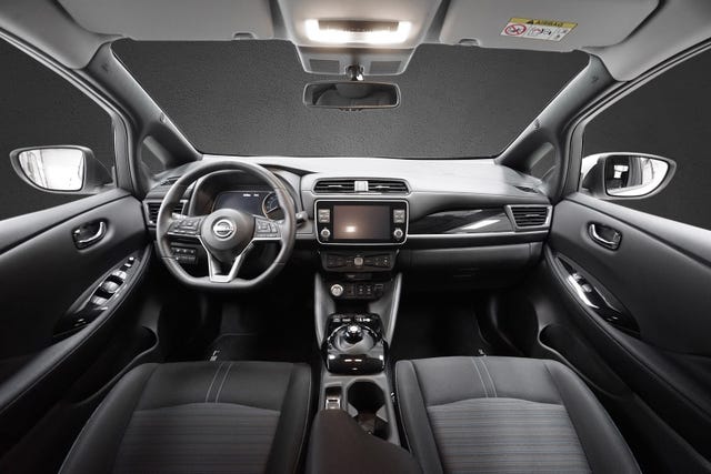 2022 NISSAN LEAF - 14