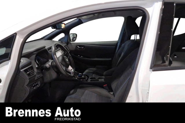 2021 NISSAN LEAF - 9