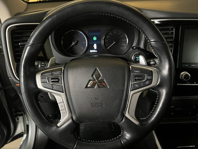 2020 MITSUBISHI OUTLANDER - 21